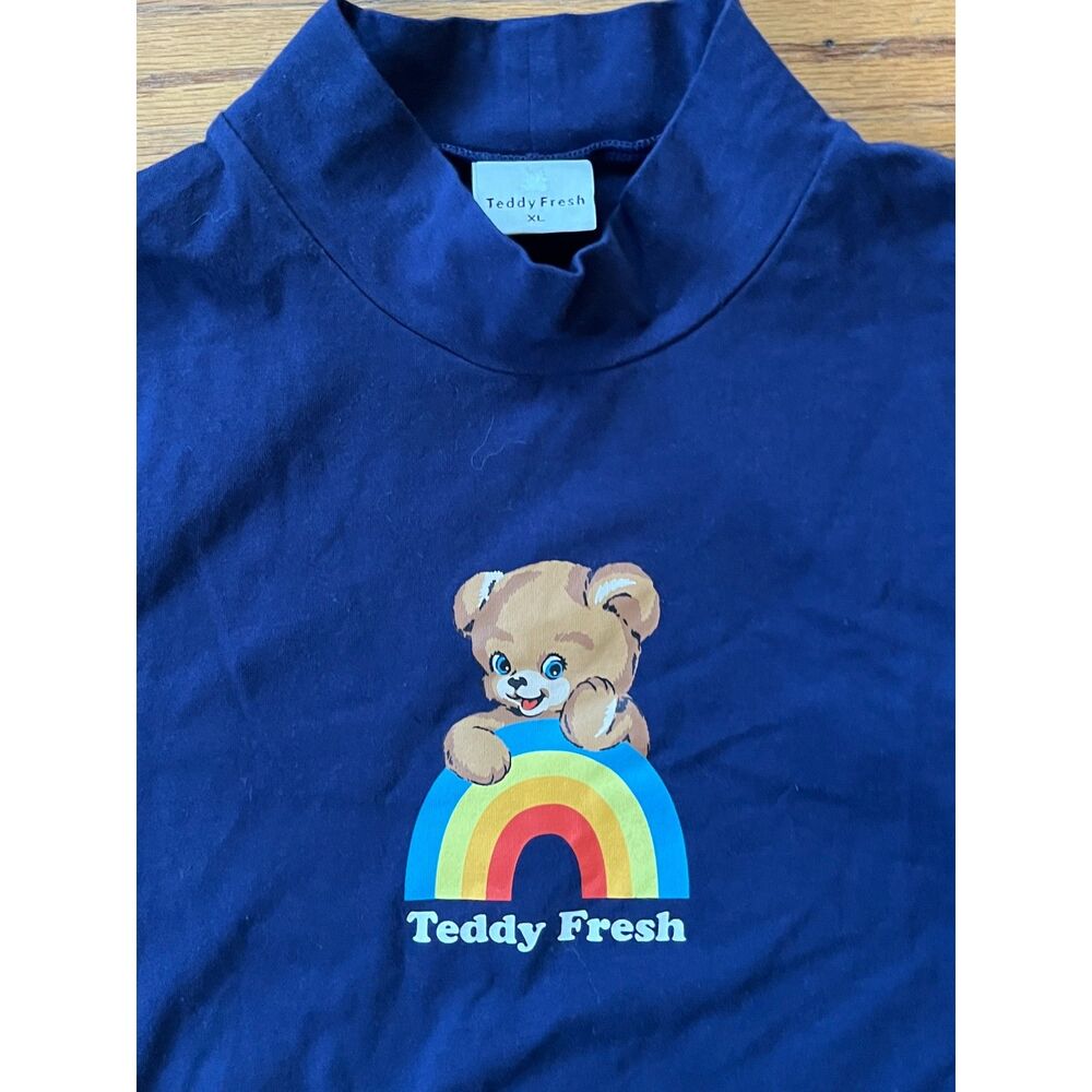 Teddy Fresh Blue Teddy Graphic Sweatshirt Top  Women's Size XL - Picture 4 of 11
